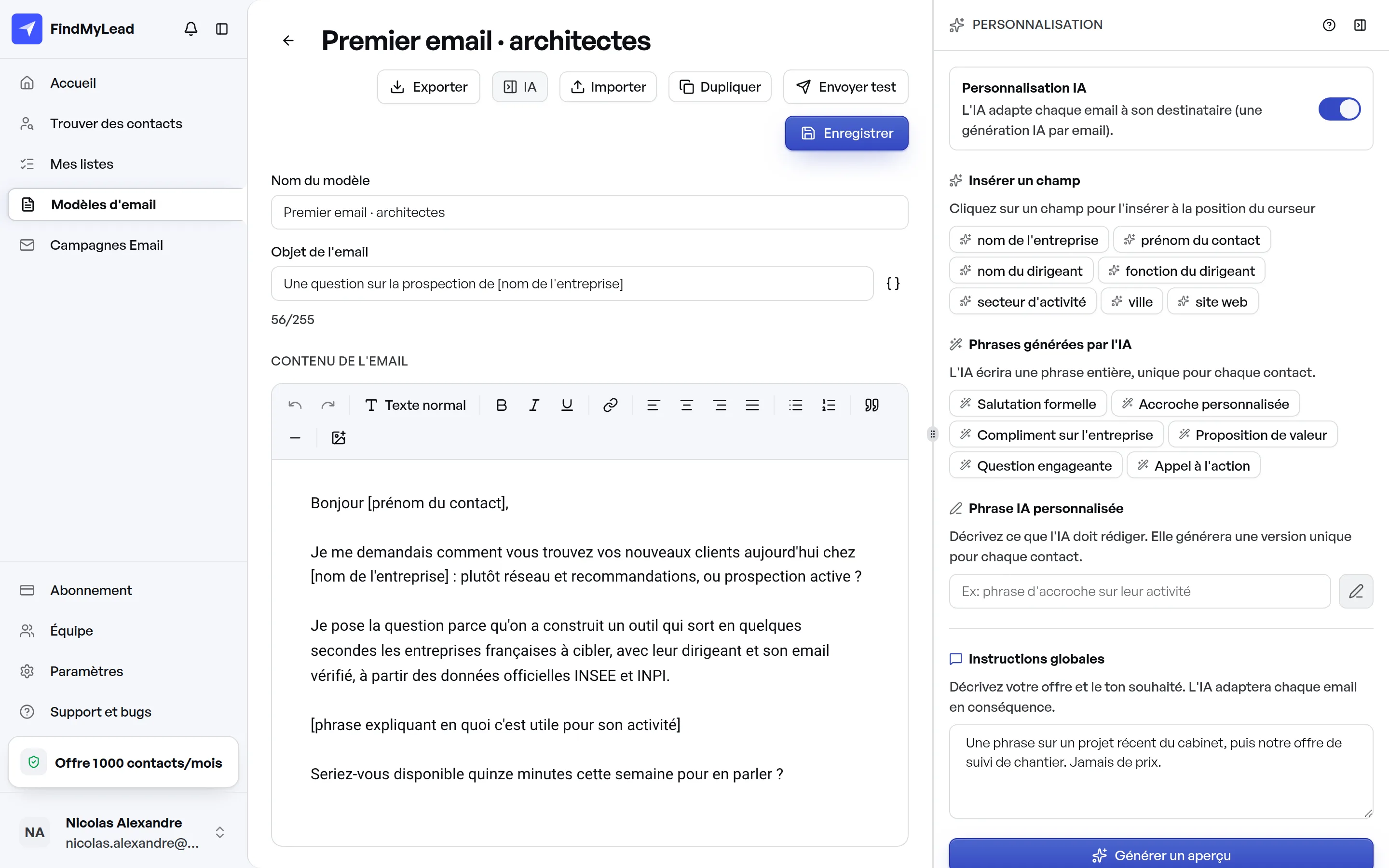 L'éditeur de modèle d'email : un exemple de message avec ses champs, et le panneau de personnalisation par l'IA.